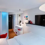 Citizenm Champs-élysées Hotel 4*