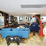 Citizenm Champs-élysées Hotel 4*