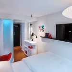 Citizenm Champs-élysées 4*