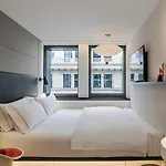 Hotel Citizenm Champs-élysées 4*