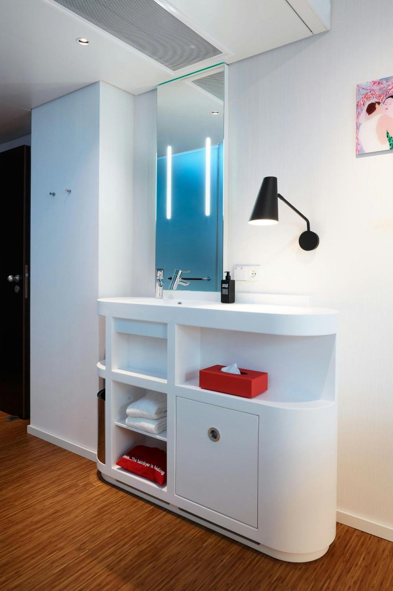 Citizenm Champs-élysées Hotel Parigi