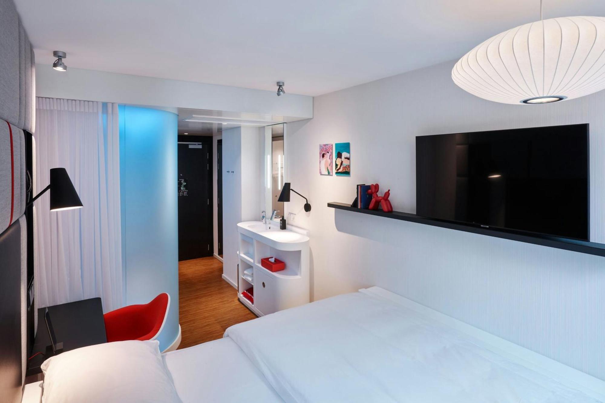 Citizenm Champs-élysées Hotel 4*