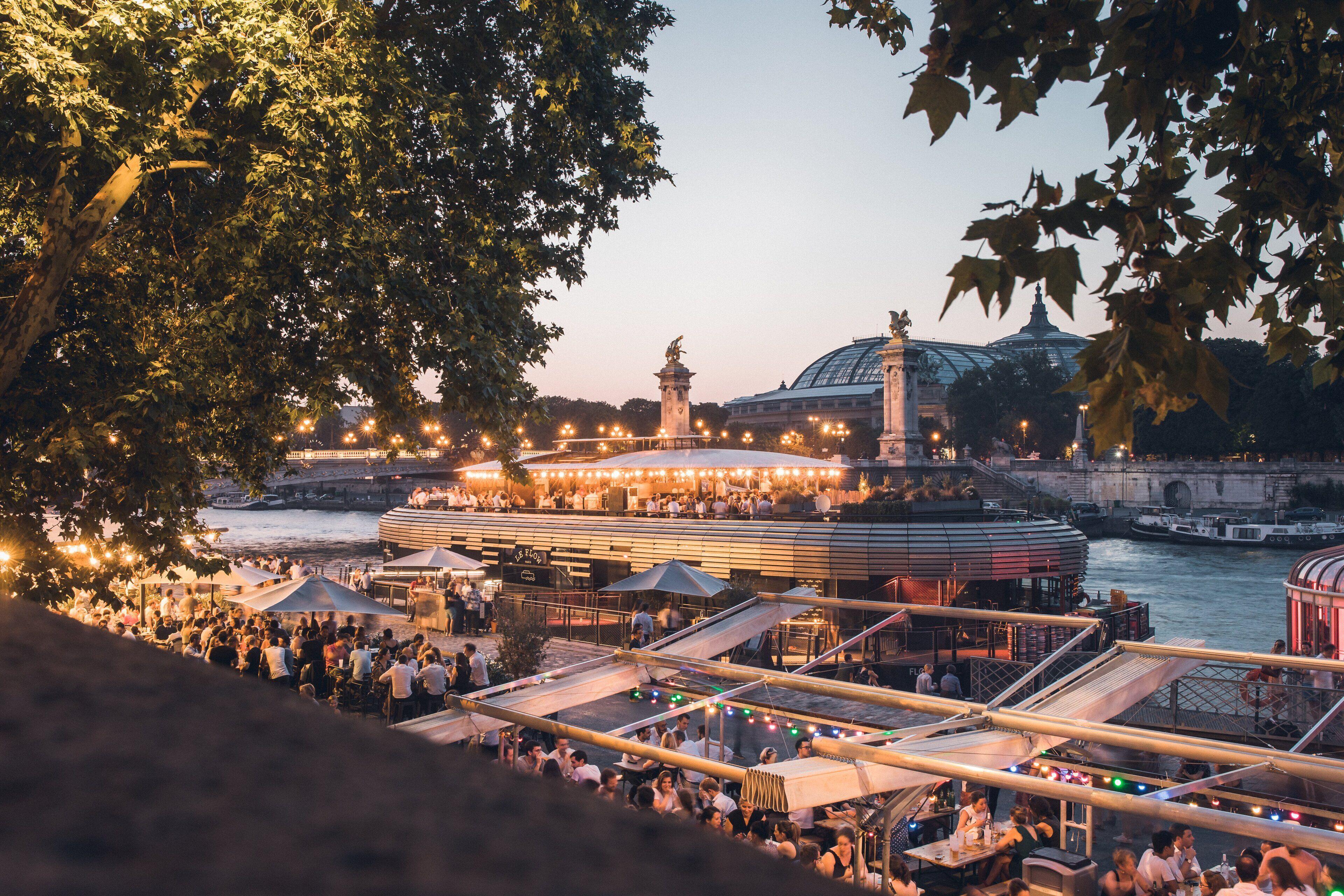 Hotel Citizenm Champs-élysées 4*